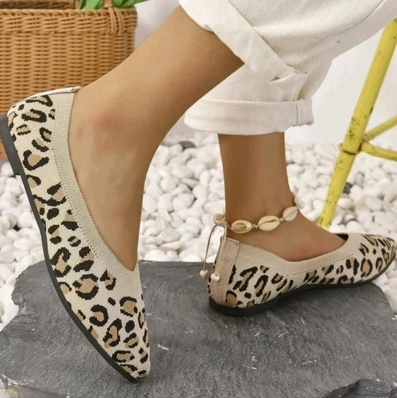 Women Leopard Pattern Point Toe Ballet Flats, Fashion Outdoor Flats - Picture 4 of 7